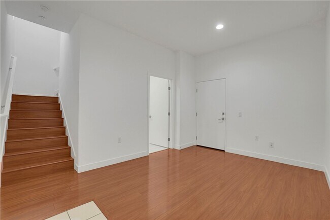 Foto del edificio - 1014 Sequoia Pl