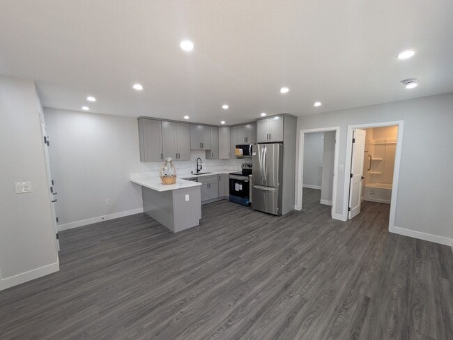 Building Photo - Brand New 2 Bedroom / 2 Bath ADU – Private...