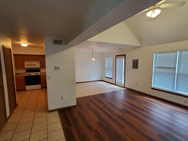 Kitchen-Dining-Living Rm - 1014 Augusta Ln