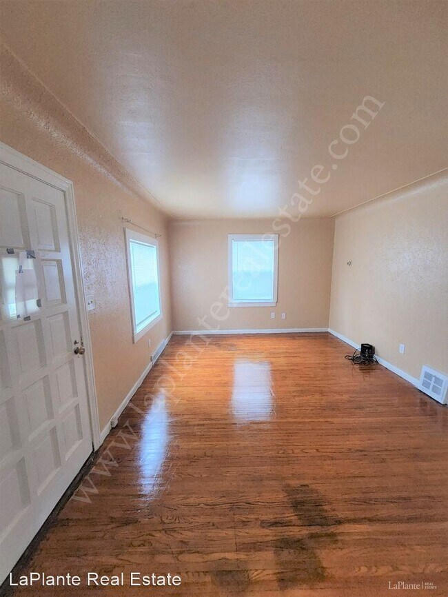 Building Photo - 3 br, 1 bath House - 2059 Balkan Place 1