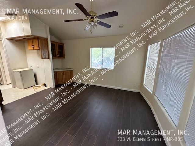 Building Photo - 333 W. Glenn Street - 3 bed 2 bath mobile ...