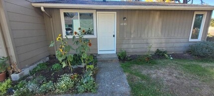 Building Photo - 4285 Campbell Dr SE