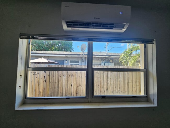 Foto del edificio - 2032 NE 26th St