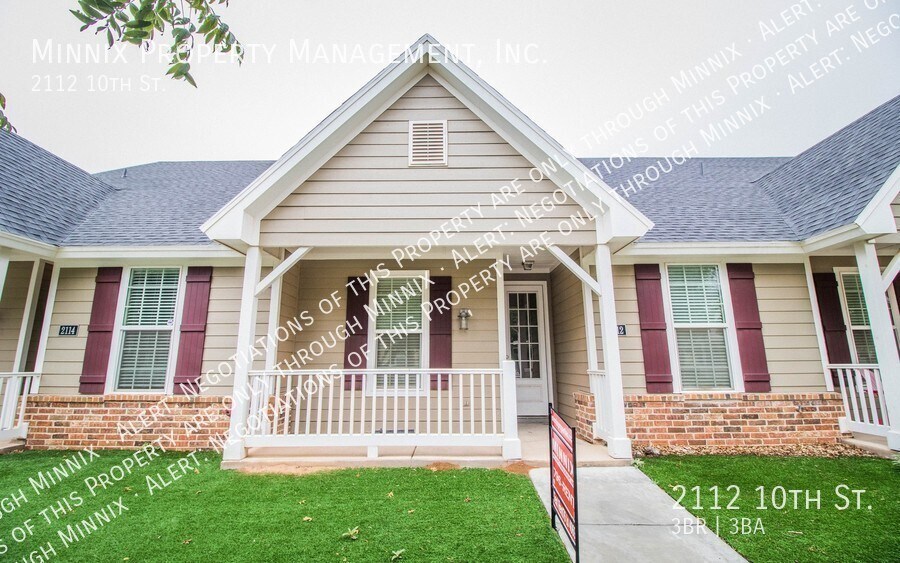 2112 10th St, Lubbock, TX 79401 Townhome Rentals in Lubbock TX