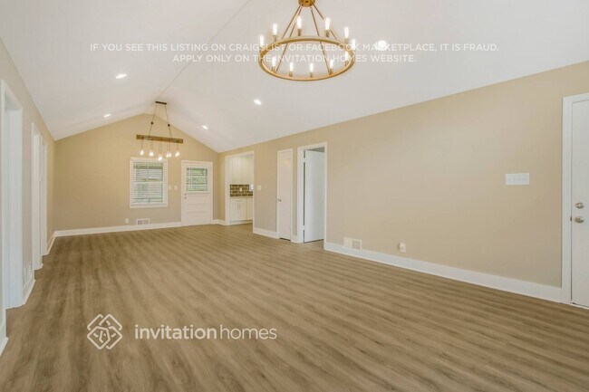 Foto del edificio - 2960 Goldmine Rd