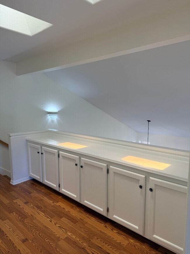 Building Photo - 4 Bedroom | 3 Bathroom Home in Rancho Del Rey