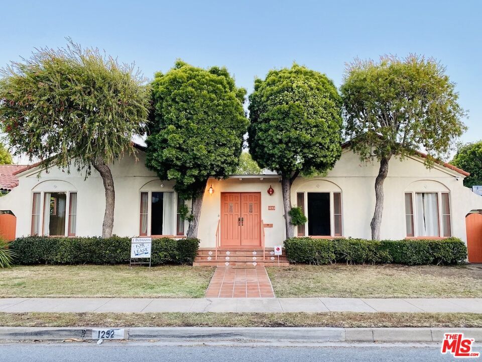 Primary Photo - 1252 Preston Way