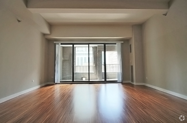 Building Photo - 180 N Michigan Ave