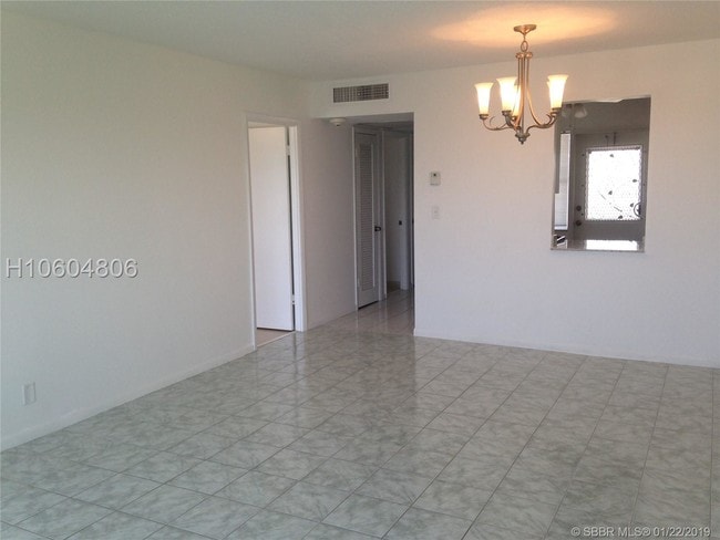Foto del edificio - 2223 Park Ln