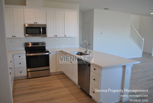 Foto del edificio - 7070 Auburn Blvd