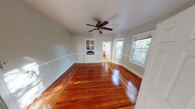Foto del edificio - 296 Highland Ave