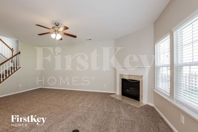 Building Photo - 16211 Long Talon Way