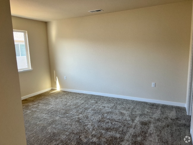 Building Photo - 431 Tandoori Wy