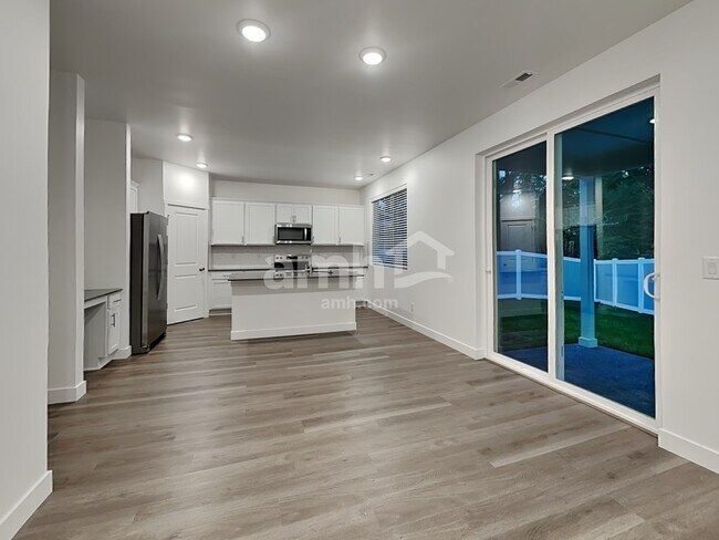 Foto del edificio - 7718 Brenden St SW