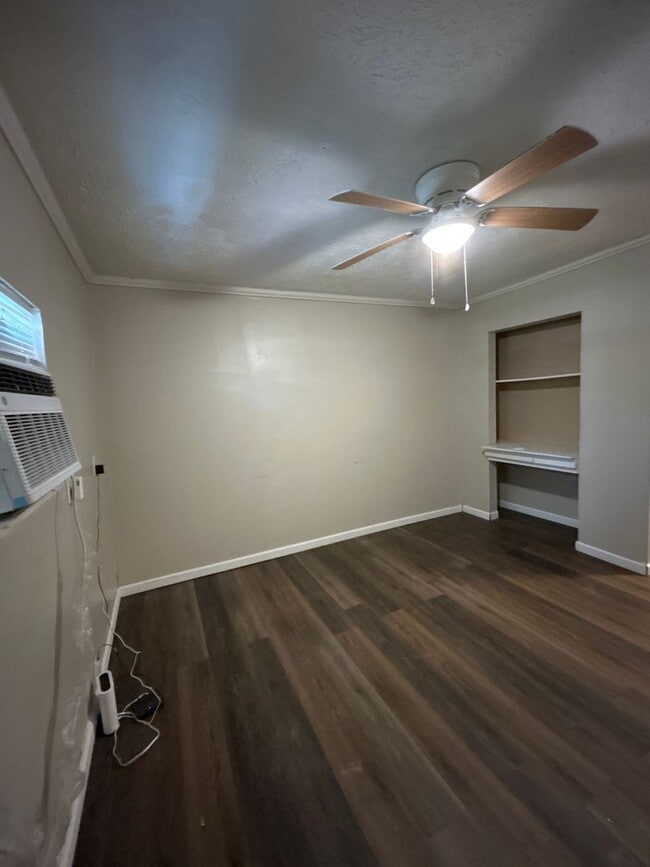 Foto del edificio - 92 S 1st Ave