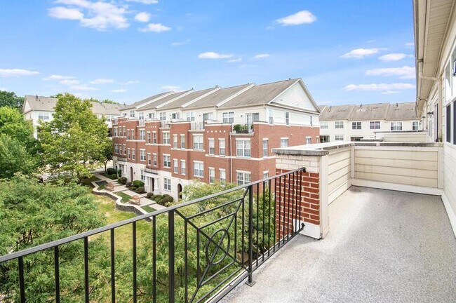 Building Photo - 4444 Beechstone Ln