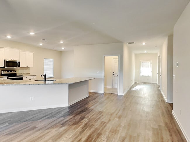 Building Photo - 6144 Nathaniel Ln