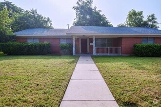Building Photo - 7821 Natalie Dr