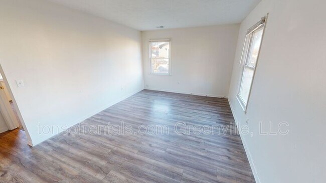 Foto del edificio - 803 Davenport Rd