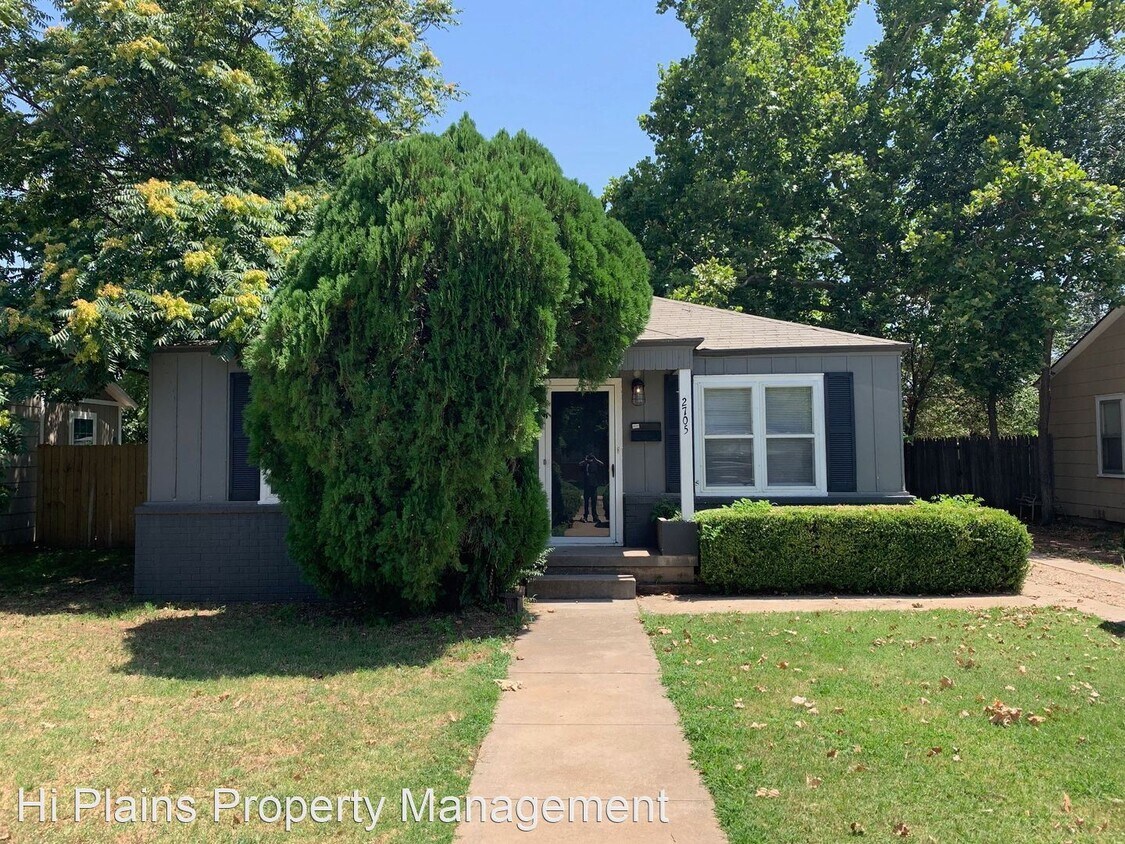 2 br, 1 bath House 2705 40th House Rental in Lubbock, TX