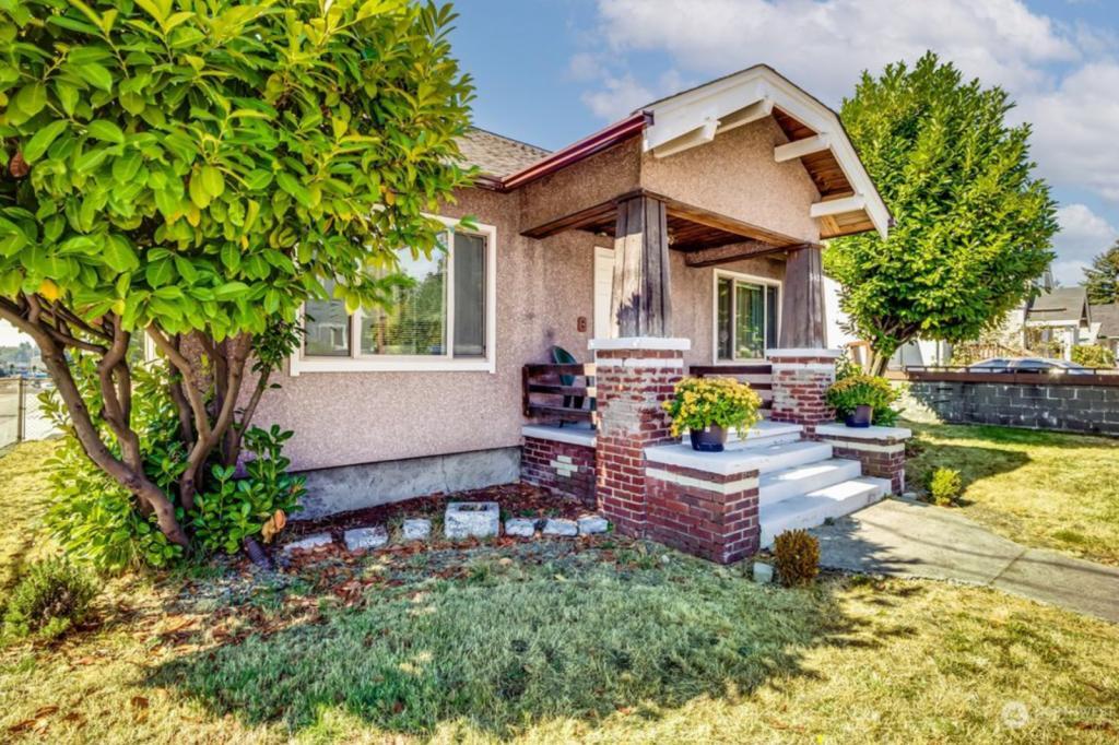 5428 S Cedar St, WA 98409 House Rental in WA