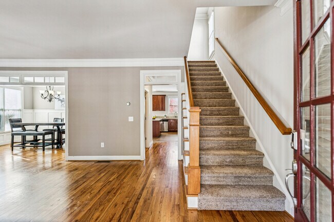 Building Photo - 1856 Perry Blvd NW