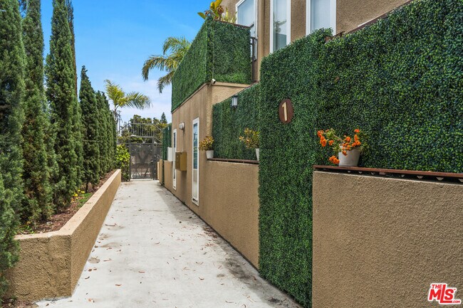 Foto del edificio - 1744 10th St