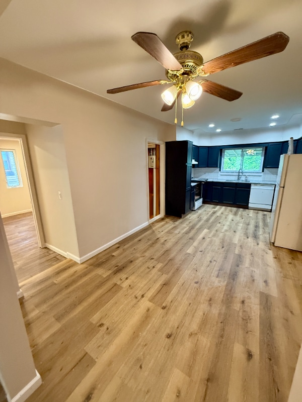 Building Photo - 3040 Alvina Ave