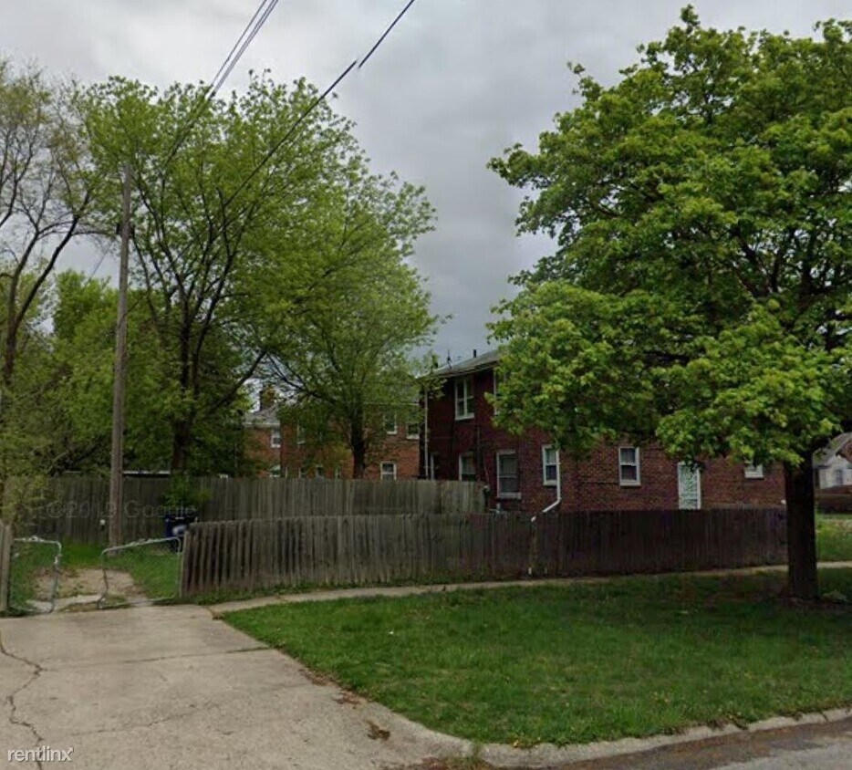 Building Photo - 2 br, 1 bath Duplex - 11350 Greiner St