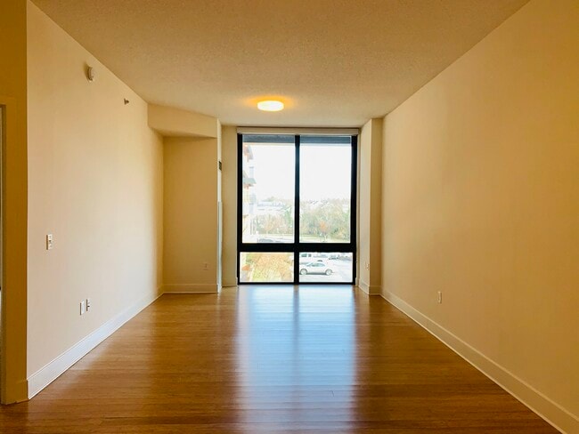 Interior Photo - Palisades of Towson