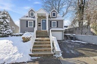 Building Photo - 7 Main Terrace