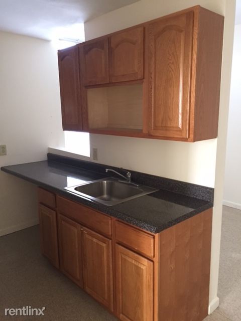 Building Photo - 2 br, 1 bath  - 767 Congress Ave Apt 4