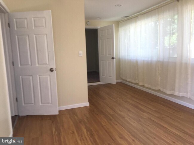 Foto del edificio - 2355 Conifer Ln