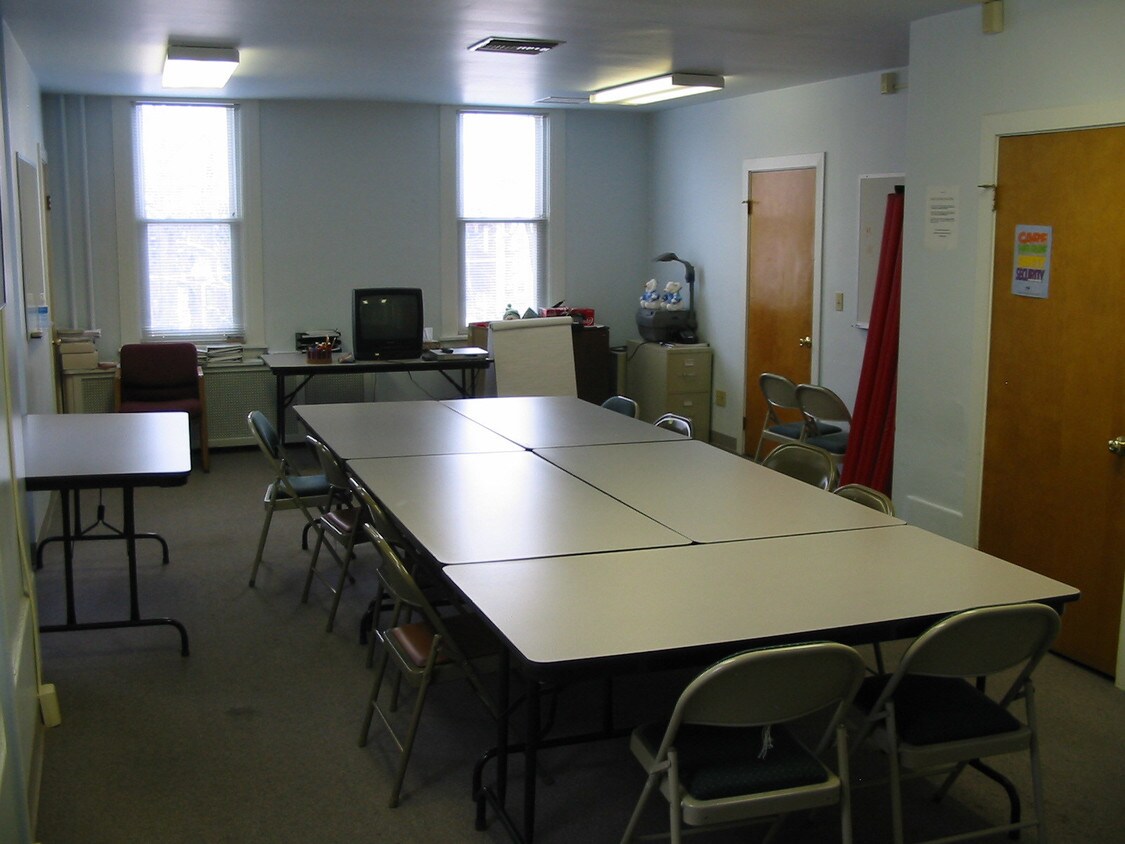 Building Photo - 512 Franklin Ave