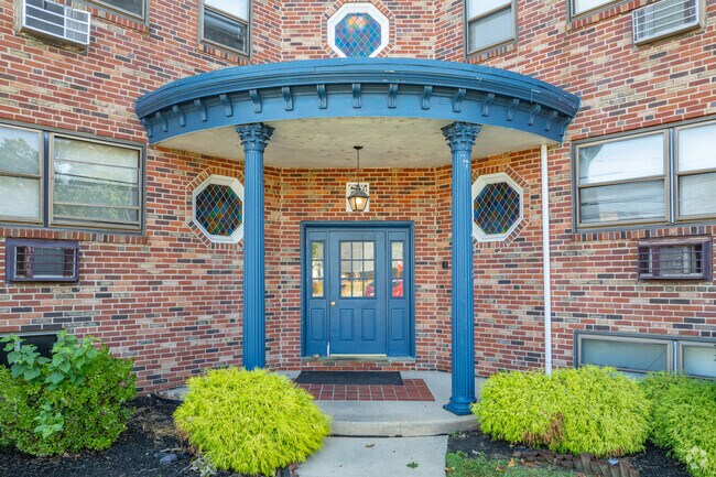 Entrada - Samanna Apartments