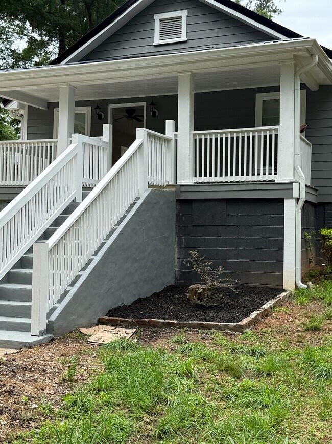 Foto del edificio - 227 Tolbert St NE