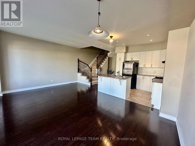 Building Photo - 940 Cobble Hill Dr