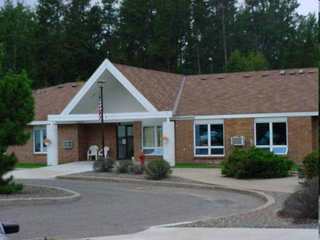 Primary Photo - Oakcrest Manor II Apartments