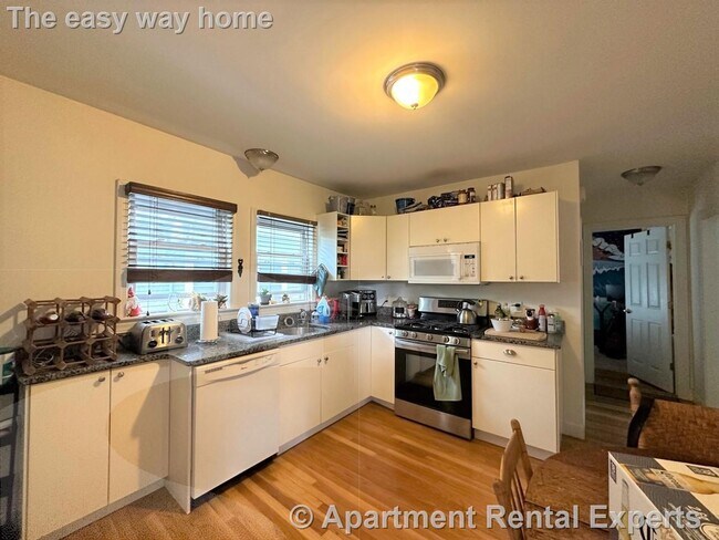Foto del edificio - Somerville/Sullivan Sq 2 Bedroom