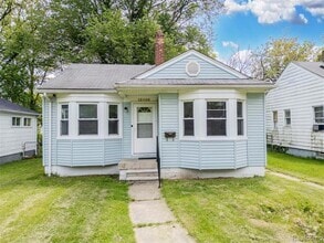 Building Photo - 15496 Rockdale St