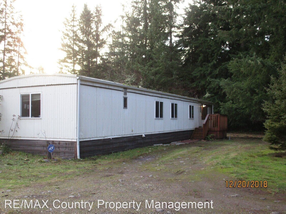 Primary Photo - 2 br, 1 bath House - 16041 83rd Way SE