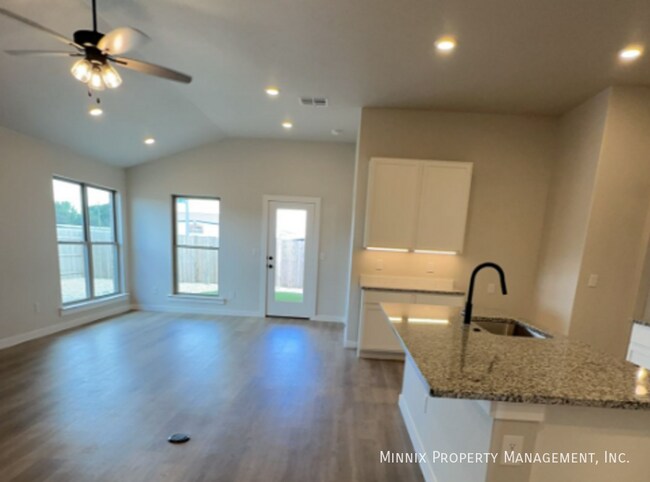 Foto del edificio - 3526 Turner Ave