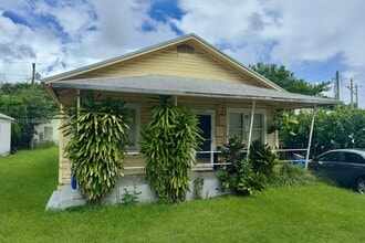 Building Photo - 109 Frow Ave
