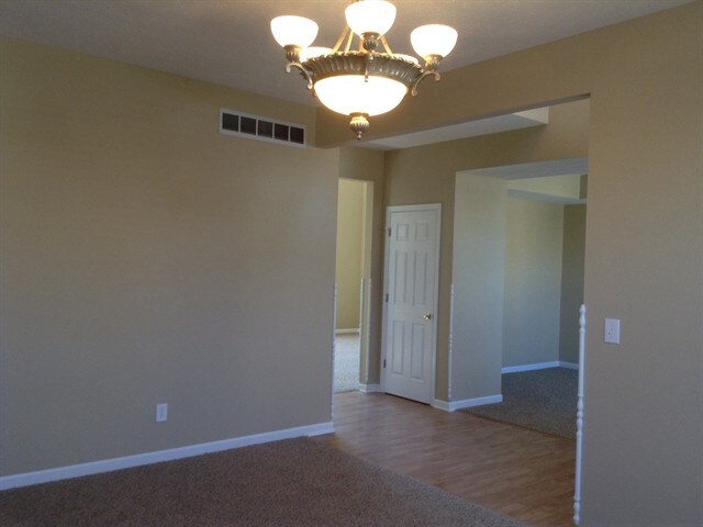 Foto del edificio - 15 Presidential Way