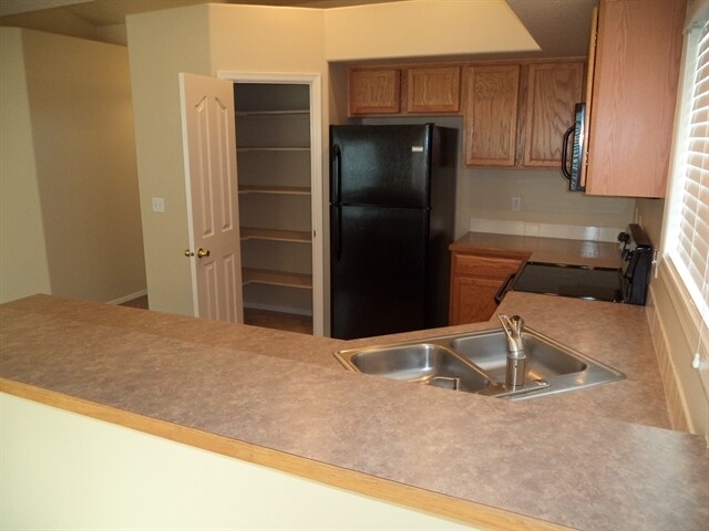 Foto del edificio - 13239 W Satinleaf Dr