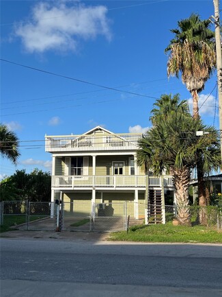 Building Photo - 1827 Biovu Dr