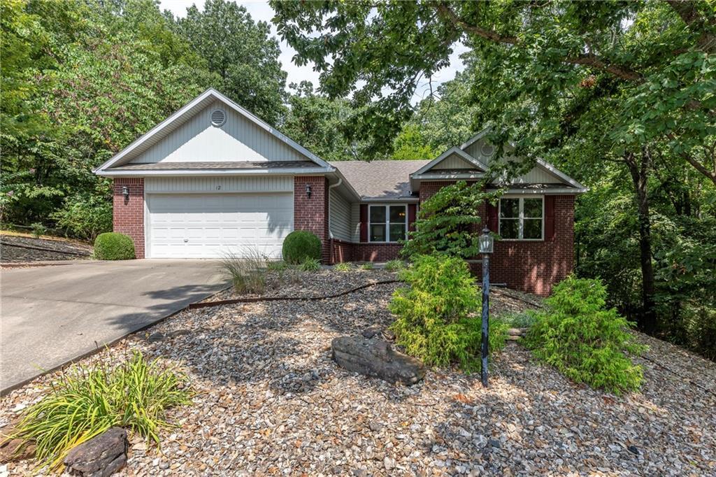 Foto principal - 12 Williamsburg Ln E