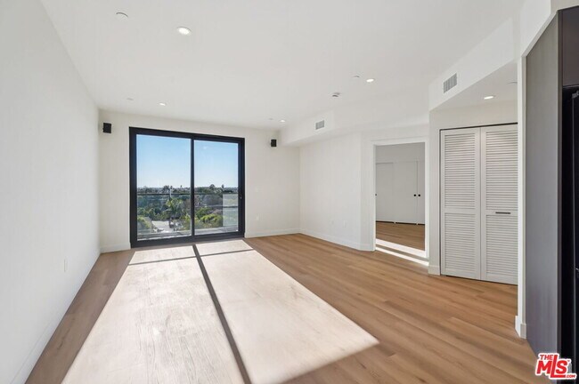 Foto del edificio - 1110 Spaulding Ave