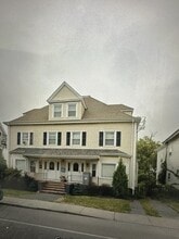 Building Photo - 131 Court St