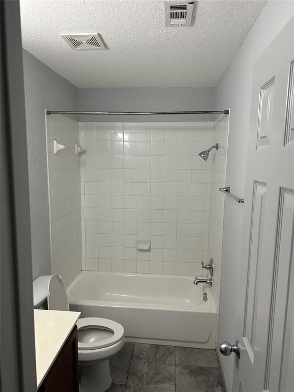 Foto del edificio - 2234 Bentwood Dr